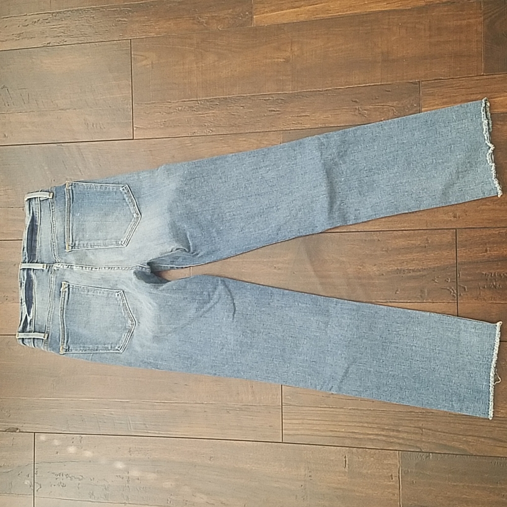 Le High Straight- Raw Hem - Picture 6 of 8